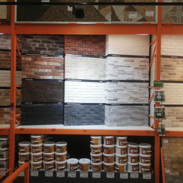 Экспозиция Mile ( Долгиновский тракт)